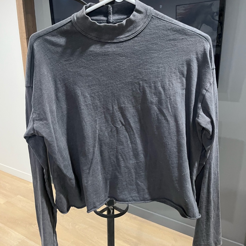 Gray Women's Long Sleeve Top